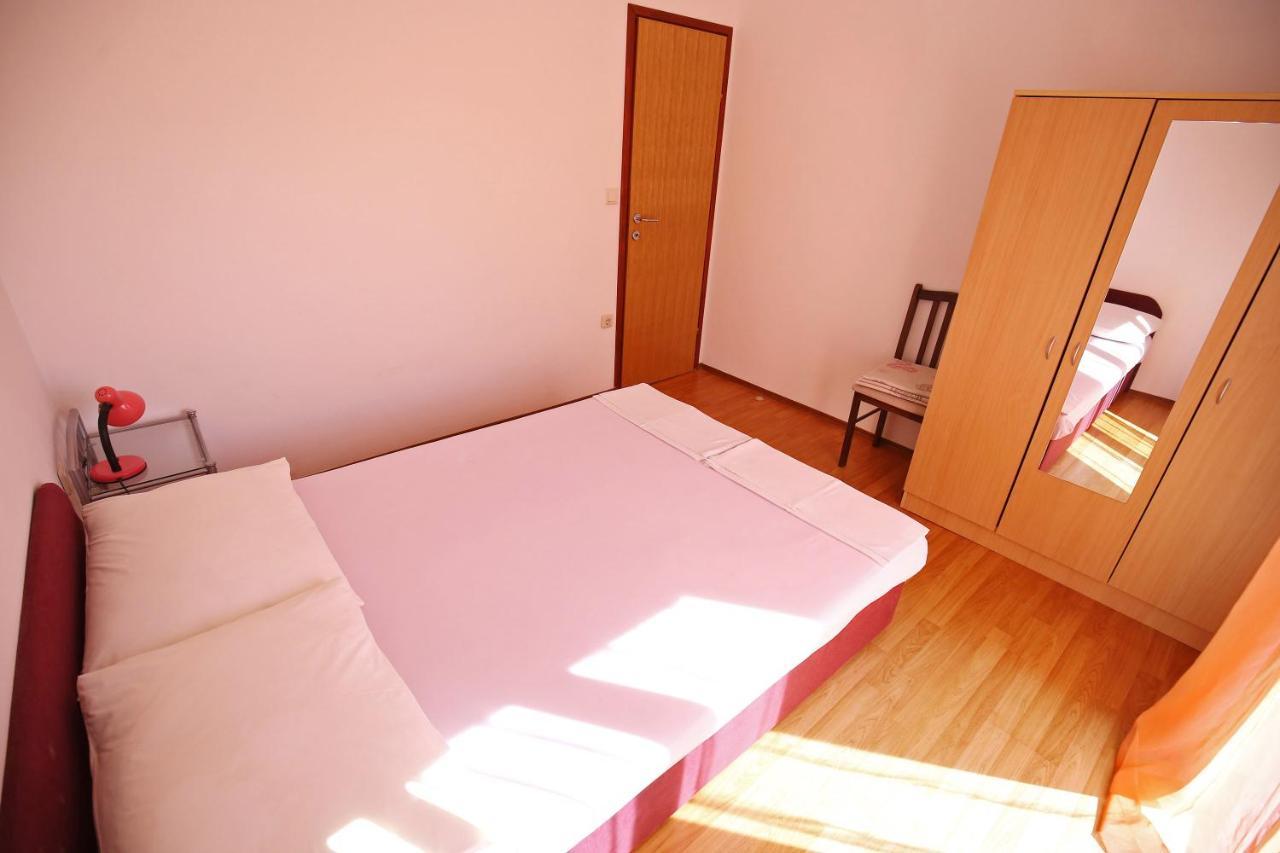 ביוגראד נה מורו Apartmani Buca מראה חיצוני תמונה