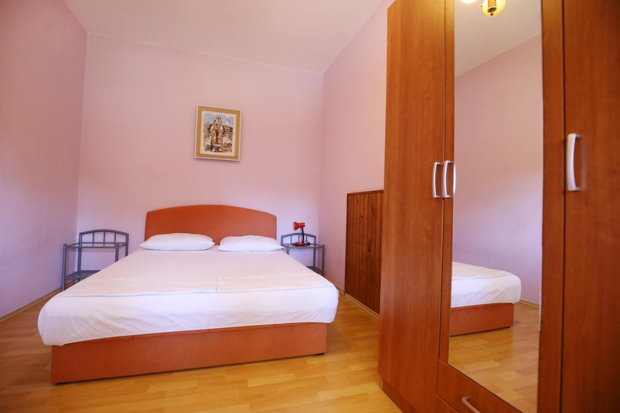 ביוגראד נה מורו Apartmani Buca מראה חיצוני תמונה