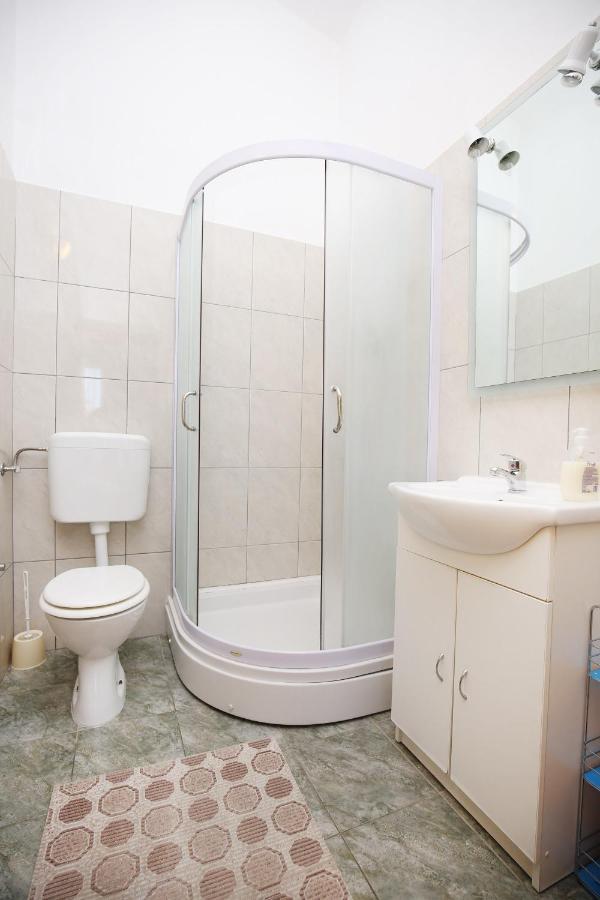 ביוגראד נה מורו Apartmani Buca מראה חיצוני תמונה