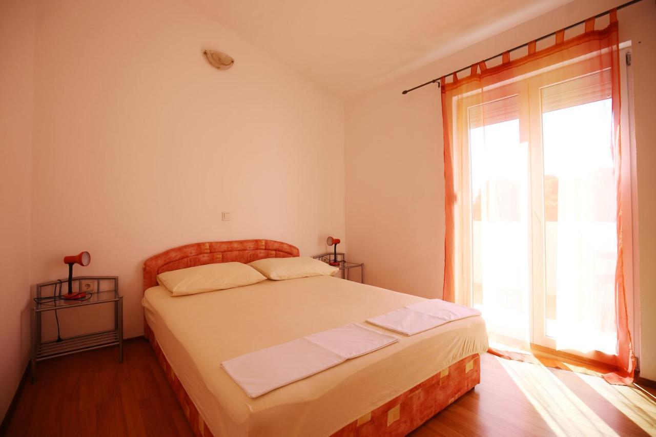 ביוגראד נה מורו Apartmani Buca מראה חיצוני תמונה
