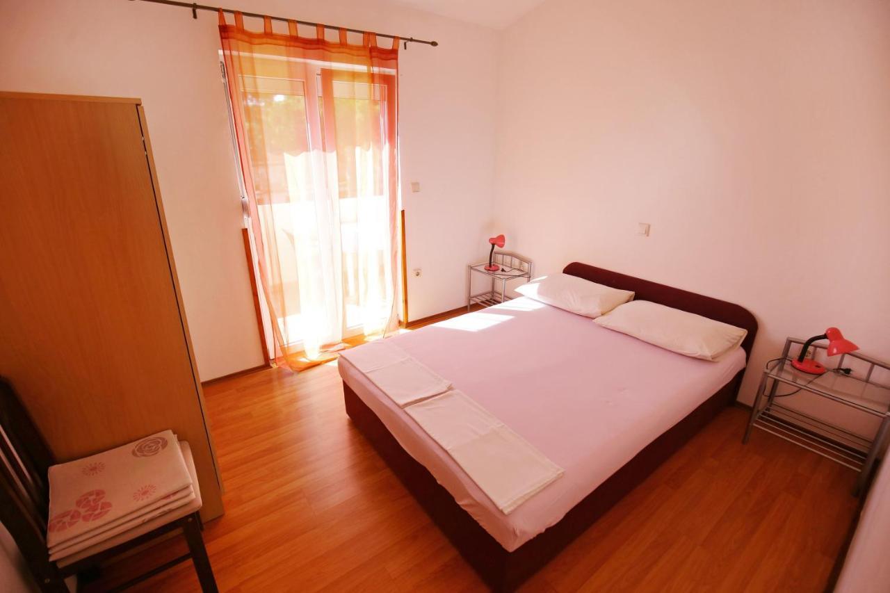 ביוגראד נה מורו Apartmani Buca מראה חיצוני תמונה