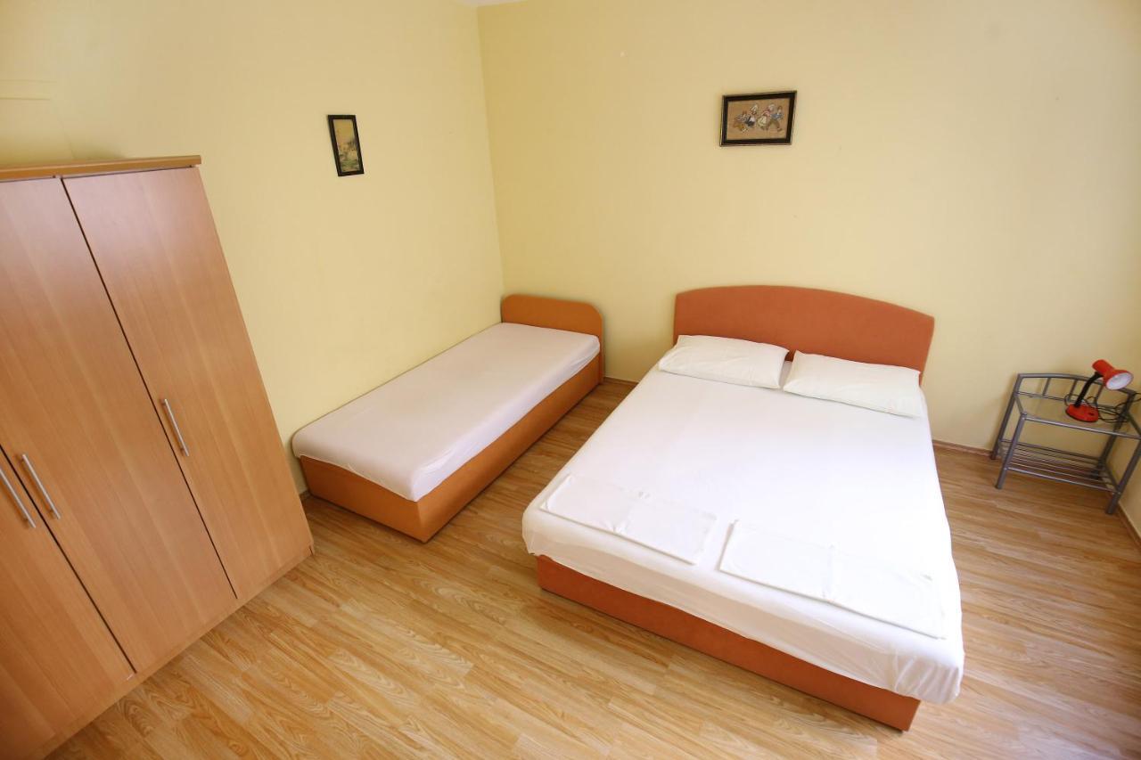 ביוגראד נה מורו Apartmani Buca מראה חיצוני תמונה