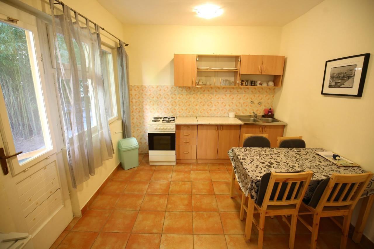 ביוגראד נה מורו Apartmani Buca מראה חיצוני תמונה