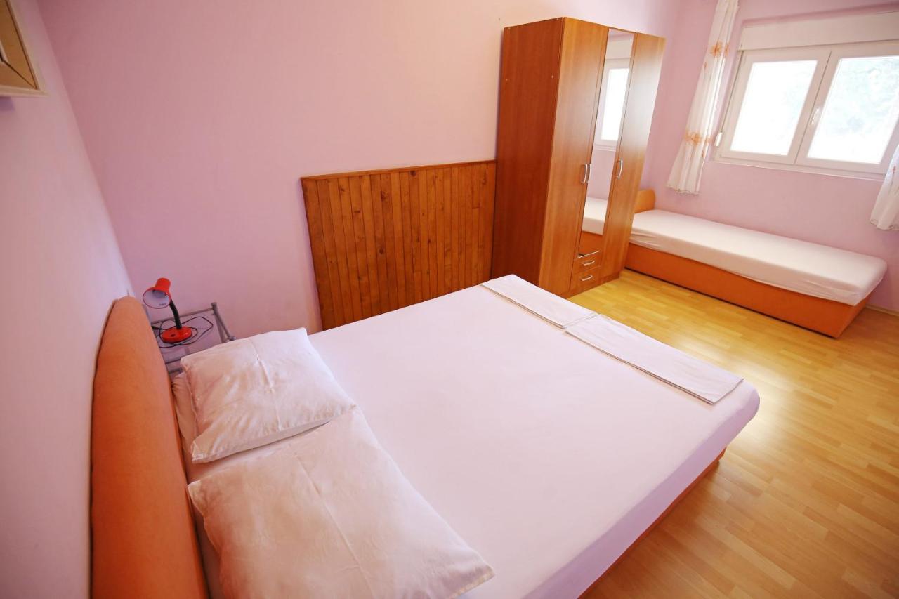 ביוגראד נה מורו Apartmani Buca מראה חיצוני תמונה